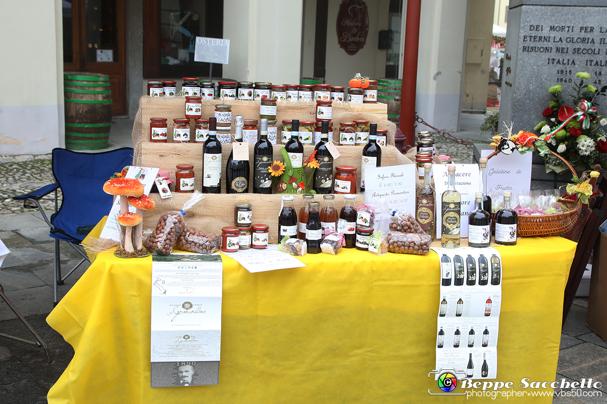 VBS_6468 - Fiera dei Santi - 12.ma Fiera Nazionale del Tartufo.jpg